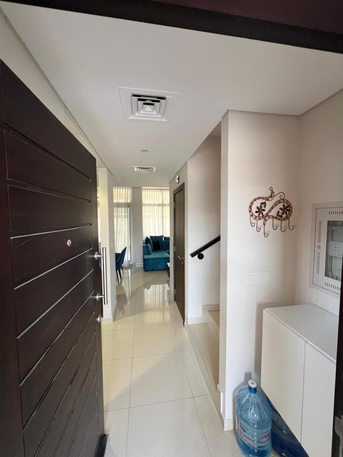 Villa Townhouse Damac Hills 2 迪拜 外观 照片